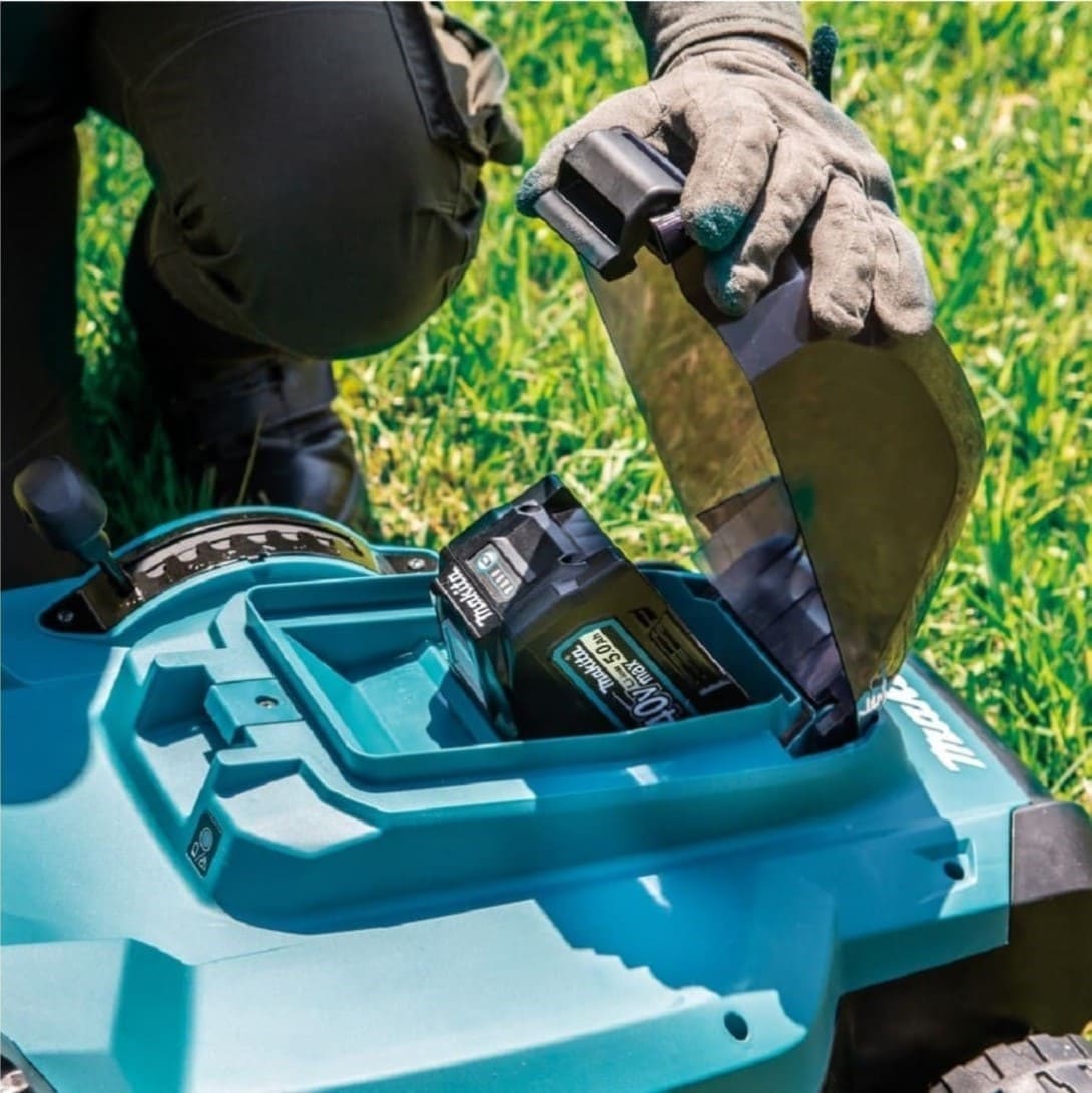 Cortadora de Césped Pasto a Batería 40V Makita LM004GZ Ancho de Corte 43cm con Descarga Trasera Bolsa (no incluye batería ni cargador) - Imagen 10